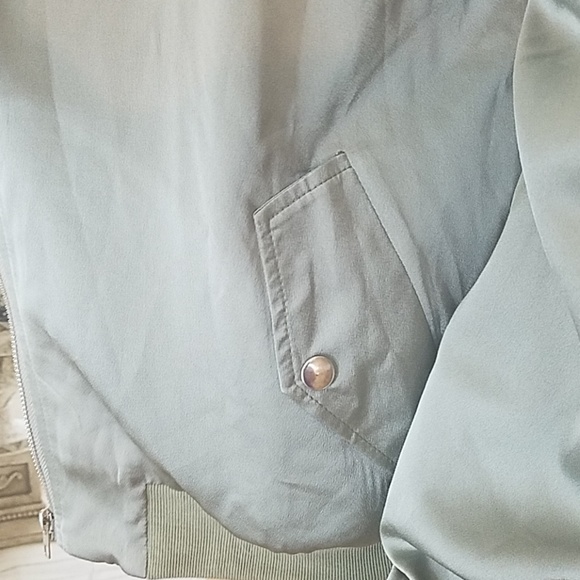 CARLI BYBEL X MISSGUIDED - Picture 6 of 8